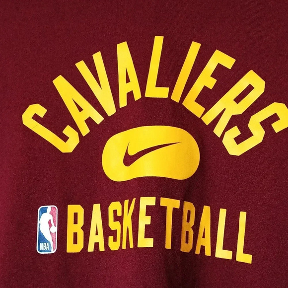 Nike dri-fit Cavaliers  crew neck burgundy yellow sports tee boys 14-16 L - Picture 2 of 7
